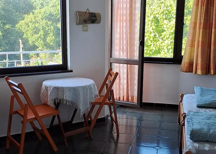 двойна фани Maison d'hôtes Sinemoretz