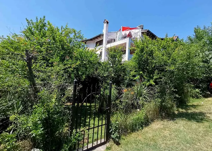 Penzion двойна фани 3*